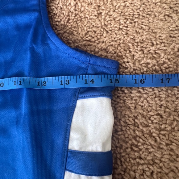 Nike Women’s Athletic Sleeveless Top Medium - Picture 5 of 9